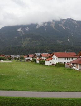 Sehr ruhig und idyllisch, 4,5 Zimmer auf zwei Ebenen am Rande von Krün - Krün