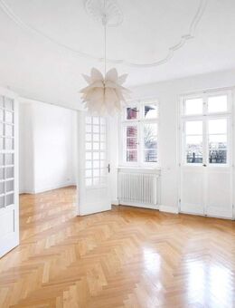 Jugendstiljuwel mit Seeblick in denkmalgeschütztem Gebäude mit ausbaufähigem Dachgeschossrohling - Berlin