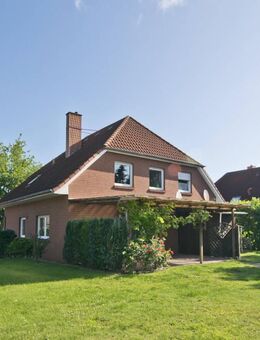Teilvermietetes Zweifamilienhaus in ruhiger Lage - Großenkneten