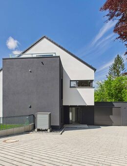 MODERNES STADTHAUS mit 5 Schlafzimmern und 230 qm Wohn-/Nutzfläche - Landsberg (Lech)