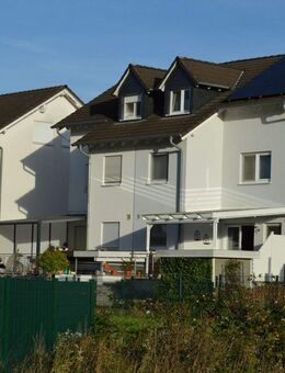 Doppelhaushälfte in Erlensee! Top Lage! Top Zustand! nähe Frankfurt, ideal für Fam. mit 2 Kindern. - Erlensee