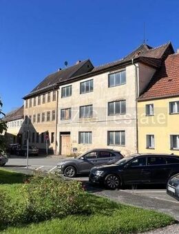 Sanierungsobjekt, direkt am Marktplatz der Töpferstadt Bürgel! - Bürgel