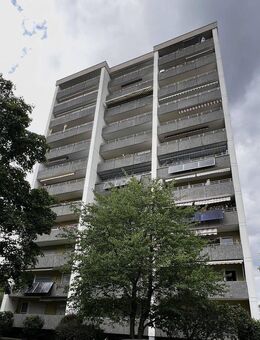 Helle und komplett renovierte 3,5-Zimmer-Wohnung in Röthenbach a.d. Pegnitz - Röthenbach (Pegnitz)