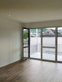 LICHTDURCHFLUTETE WOHNUNG IM ORTSKERN VON BINGEN - MODERN, ENERGIEEFFIZIENT UND KOMFORTABEL - Bingen (Rhein)