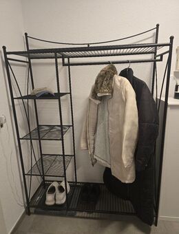 Garderobe gut erhalten - Markdorf