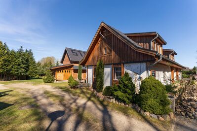Traumhaft Wohnen (und Arbeiten) am Wald
