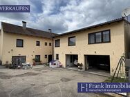 Gelegenheit!!! Dreifamilienhaus in Falkenstein als Renditeobjekt oder zur Eigennutzung! - Falkenstein (Bayern)