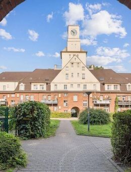 LEERE WERDENDE 2 ZIMMER ERDGESCHOSSWOHNUNG MIT BALKON - Duisburg