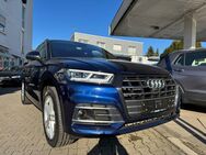 Audi Q5, 55 TFSIe S line quattro Plug-In-Hybrid 55 TFSI e quattro sport, Jahr 2020 - Frankfurt (Main)