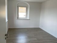 Helle 2-Raum-Wohnung mit optionaler Küche in Mühlau zu mieten! - Mühlau