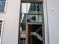 Wohntraum am Rhein: Erdgeschosswohnung mit Terrasse und Garten in Düsseldorf Heerdt - Düsseldorf