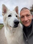 Hallo, du suchst eine Beziehung mit einem älteren Herrn in 89073