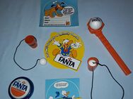 Donald Duck Aufkleber von Fanta und diverse andere Dinge - Rösrath