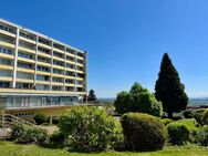 Voll möbliertes 1,5-Zimmer-Apartment mit beeindruckender See- und Bergsicht und Garage - Oberteuringen