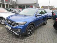 VW T-Cross, 1.0 TSI Life, Jahr 2020 - Bergkamen