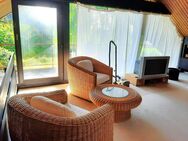 Architektur trifft Freiheit - HUF-Haus mit Studio, Kamin und Potenzial - Odenthal
