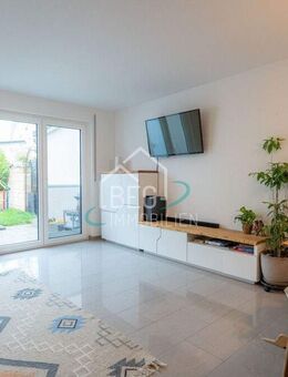 Familienfreundliches Reihenmittelhaus mit Traumgarten und Dachterrasse - Öhringen