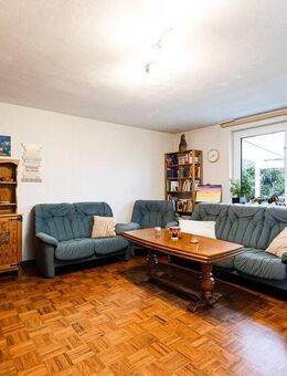 Charmantes Einfamilienhaus mit großem Garten, Keller, Garage & Carport für die Familie! - Hohenlockstedt