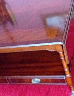 Wohnzimmertisch massiv Holz Fa. Heldense - Garbsen