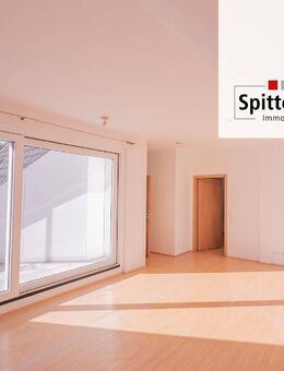 3-Zimmer-Penthouse mit Aufzug und sonnigem Balkon! - Schramberg