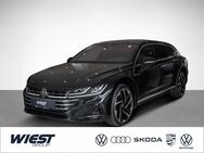 VW Arteon, 2.0 l TDI Shootingbrake R-Line, Jahr 2023 - Darmstadt