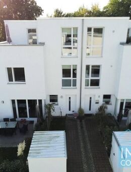 Schönes Townhouse in ruhiger Wohnsiedlung in Quickborn zu verkaufen ! - Quickborn (Landkreis Pinneberg)