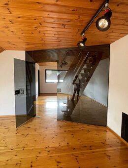 Traumhaus mit Einliegerwohnung oder flexibler Gewerbeeinheit zur individuellen Nutzung - Heilsbronn