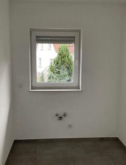 Neuwertige 2-Zimmer-Wohnung in modernem 5-Familienhaus in Gelnhausen-Höchst - Gelnhausen