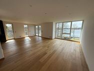 Traumhafte Dachgeschosswohnung direkt am Wasser - Grünheide (Mark)