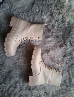 Stiefeletten Gr 37 Beige - Aachen Zentrum