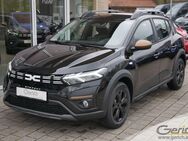 Dacia Sandero, Stepway TCe 90 Extreme (DJF), Jahr 2022 - Altötting