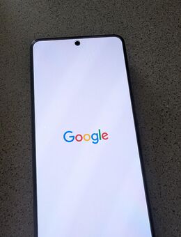 Google Pixel 8 pro - Kamen