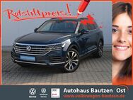 VW Touareg, 3.0 V6 TDI 286 Elegance, Jahr 2018 - Bautzen Zentrum