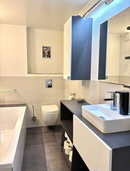 Idyllisches Einfamilien/-Zweifamilienhaus in Felsberg - Felsberg