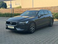 Volvo V60 Kombi Momentum Pro Plug-In Hybrid AWD - Mönchengladbach