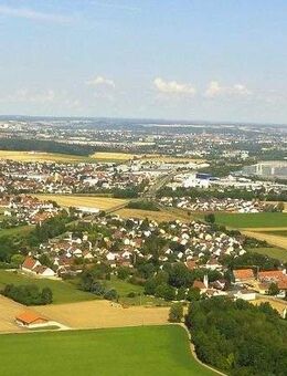 Mehrparteienhaus bei Regensburg - großes Grundstück mit möglicher Baureserve - Obertraubling