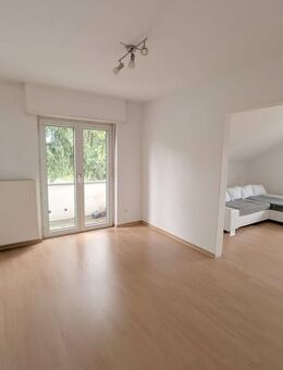 Ihr neues Zuhause über den Dächern von Germersheim – Ruhige 4-Zimmer-Wohnung mit Festungsblick in zentraler Lage - Germersheim