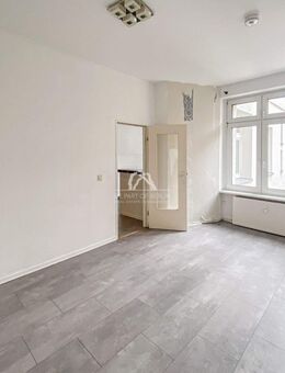 NICE-PRICE! PROVISIONSFREI! WUNDERSCHÖNE & GEPFLEGTE ALTBAUWOHNUNG FÜR INDIVIDUALISTEN! SPRENGELKIEZ - Berlin