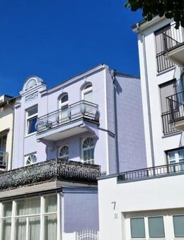 Wohnen im Herzen des Seebades Warnemünde - 3 Zimmer Eigentumswohnung mit ca. 22 m² Westbalkon - Rostock