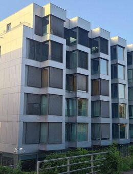 1,5-Zimmer-Wohnung direkt am S-u. U-Bhf Neukölln - Berlin