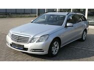 Mercedes-Benz E 220 1-Hand/AHK/Navi/Bi-Xenon/Euro5 - Adelheidsdorf