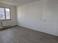 Villingen: Renovierte & teilsanierte 3-Zimmer-Whg. - Villingen-Schwenningen
