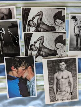 Postkarten mit queer Motiven abzugeben - Augsburg