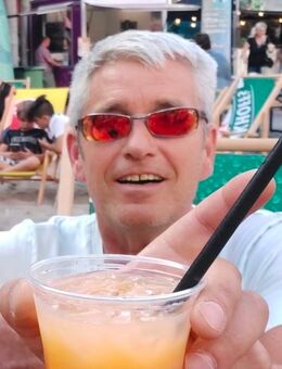 Männlich, mit 61zig noch Flauseln im Kopf sucht passendes, weibliches Gegenstück! - Wuppertal