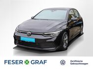 VW Golf, 1.5 8 eTSI R-Line, Jahr 2023 - Forchheim (Bayern)