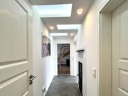 Stylisch, smart & sonnig - Maisonette-Traum mit Sauna, Kamin & PV-Anlage - Arnsberg