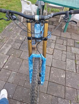 Cube two 15 pro hpa gröse L custom paint - Köln