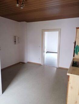 2 ZKB inkl. Terrasse in Schiffweiler zu vermieten - Schiffweiler