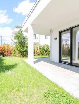 Elegante 3-Zi.-Erdgeschosswohnung mit Terrasse, Gartenblick und TG-Stellplatz! - Dortmund