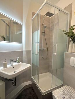 1-Raum Wohnung in Pieschen-Süd I Moderne Einbauküche I In Renovierung - Dresden